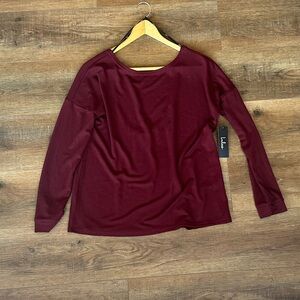 NWT Women’s Lulus Top Wine Size Small